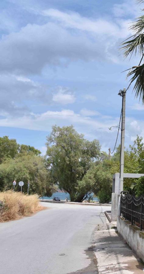 Chalkís Sea View Apartment מראה חיצוני תמונה
